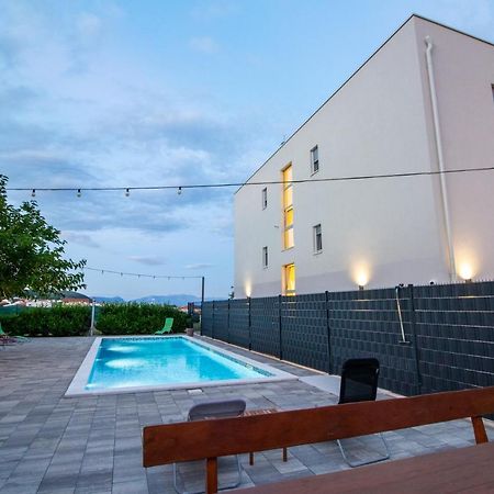 Apartments Bulli تروغير المظهر الخارجي الصورة