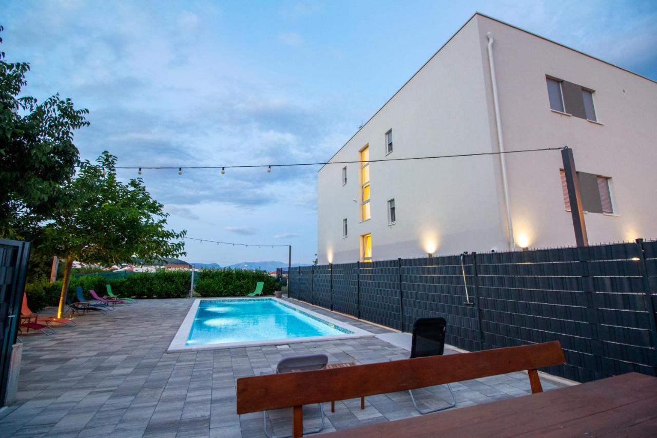 Apartments Bulli تروغير المظهر الخارجي الصورة