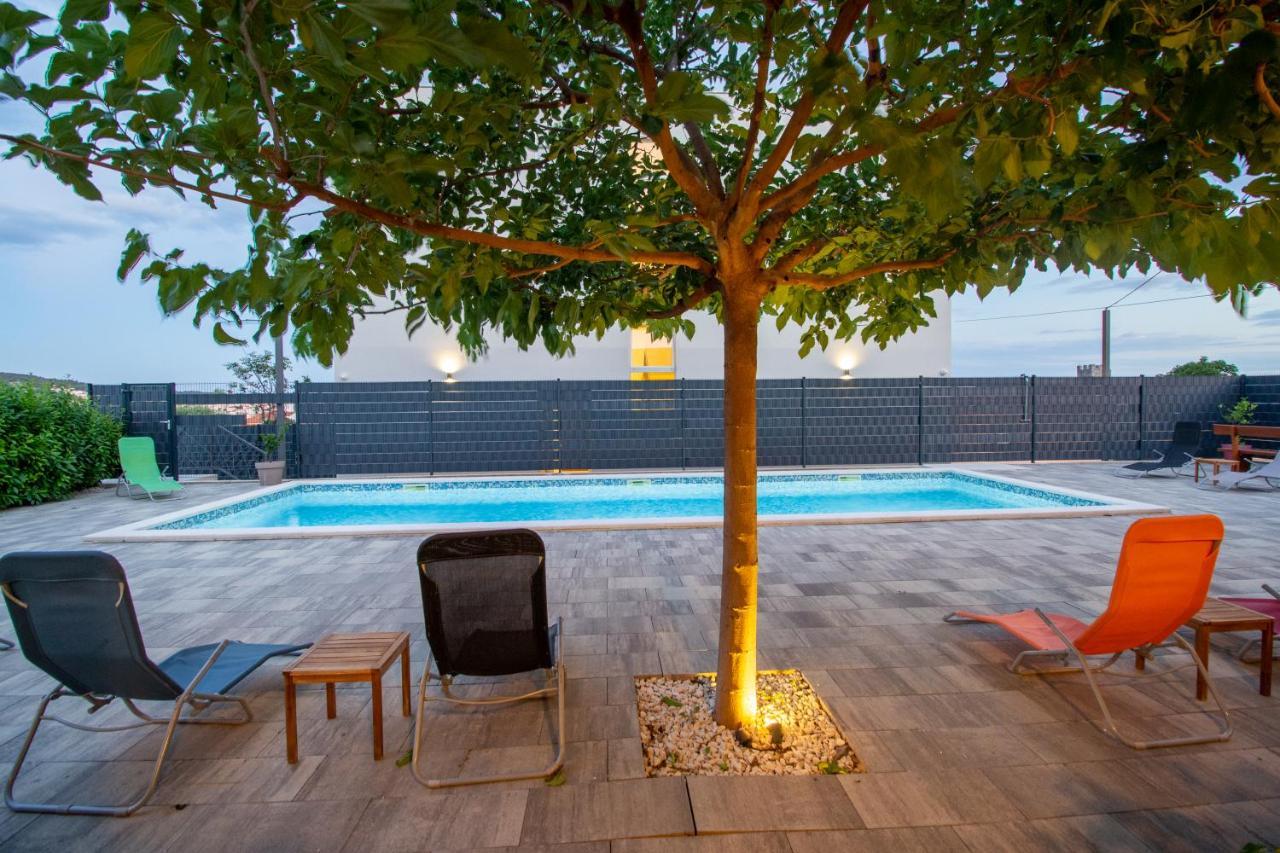 Apartments Bulli تروغير المظهر الخارجي الصورة